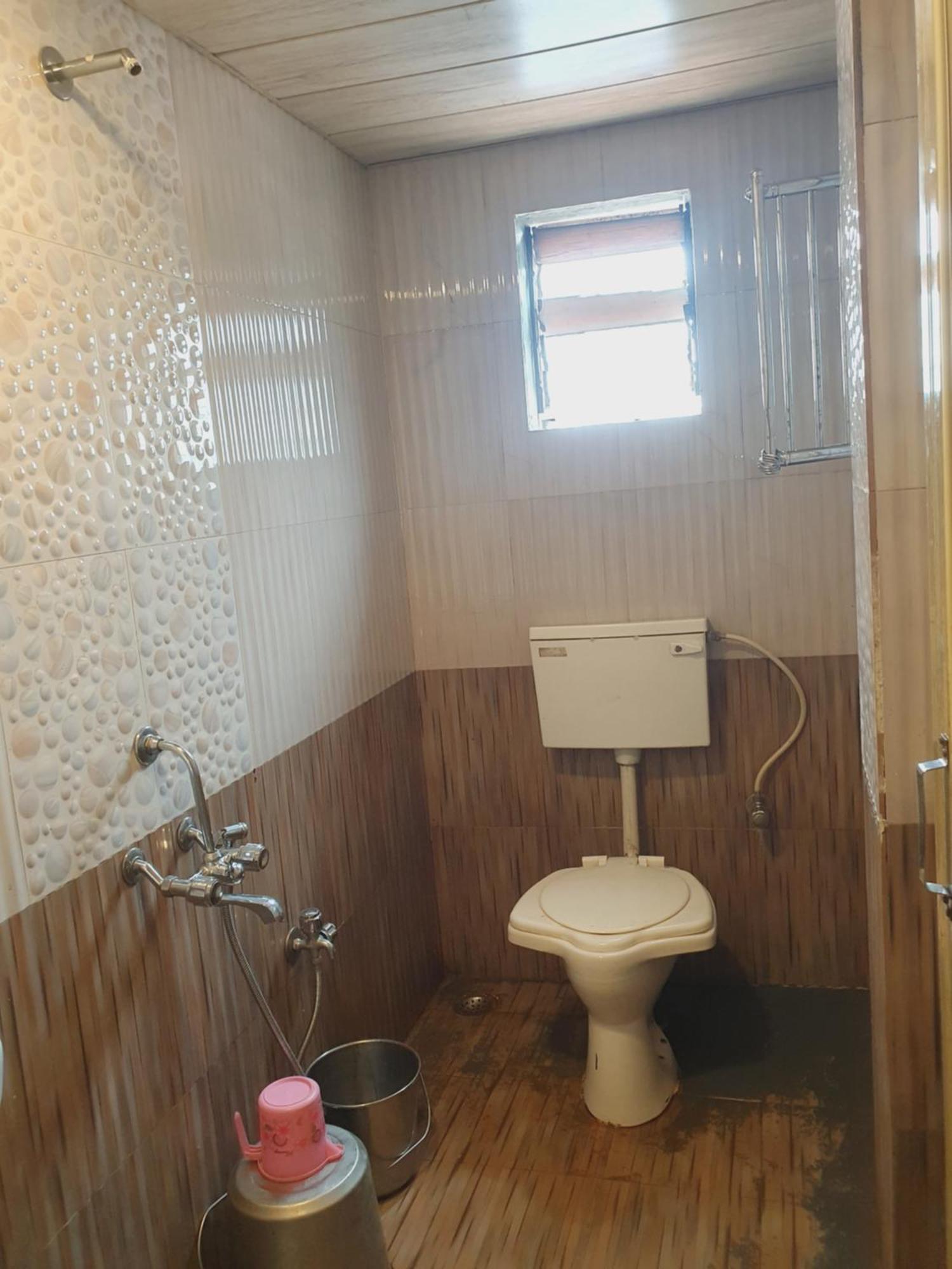 מלון מת'ראן Hiral Residency מראה חיצוני תמונה